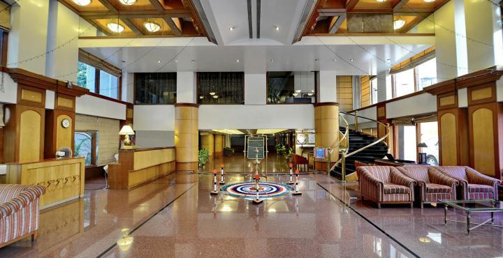 The President Hotel Shivajinagar Pune Exteriör bild