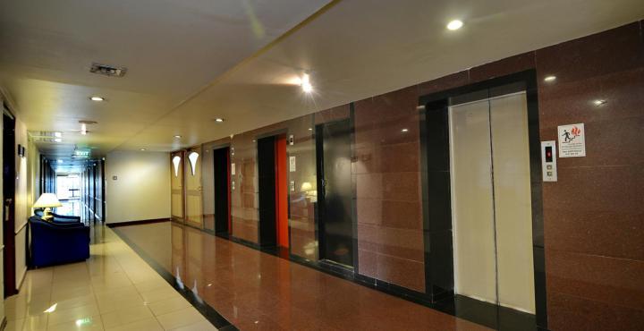 The President Hotel Shivajinagar Pune Exteriör bild
