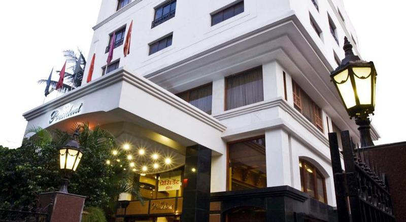 The President Hotel Shivajinagar Pune Exteriör bild