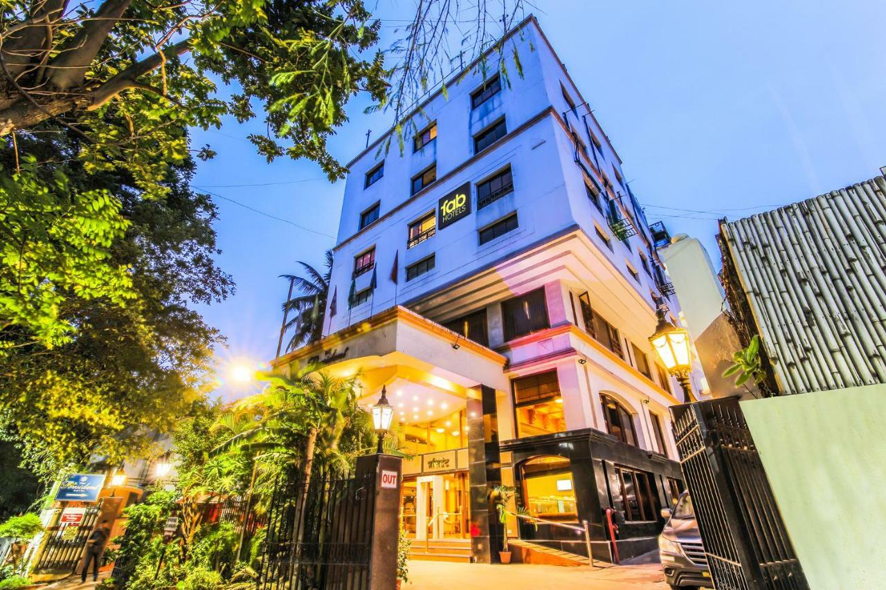 The President Hotel Shivajinagar Pune Exteriör bild