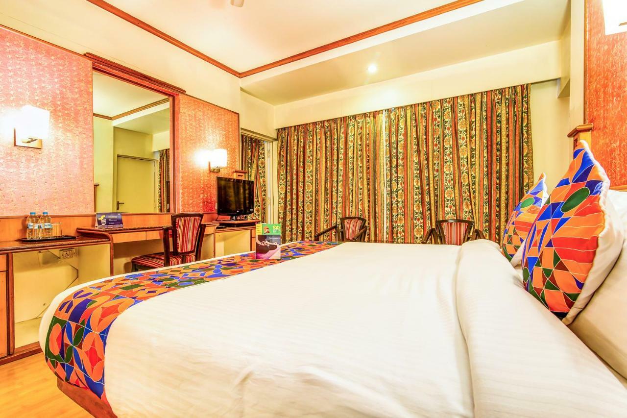 The President Hotel Shivajinagar Pune Exteriör bild