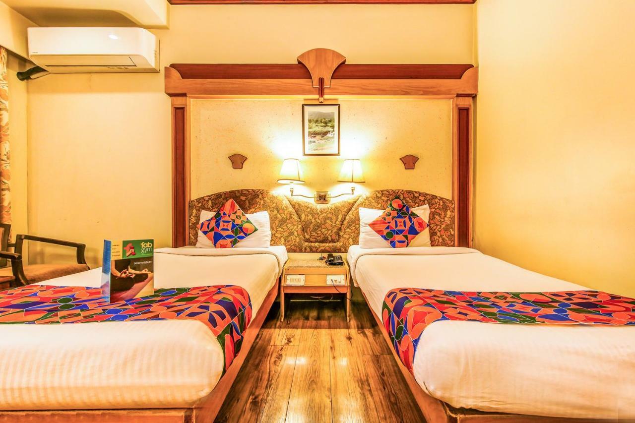 The President Hotel Shivajinagar Pune Exteriör bild